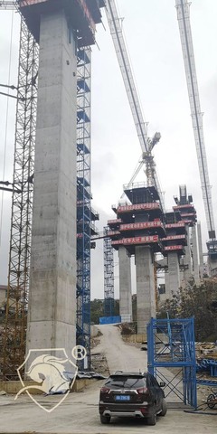 保駕護(hù)航赤水河大橋建設(shè)，向四川路橋致敬